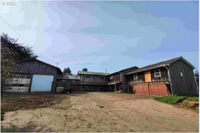830 3rd St, Bandon, OR 97411 - Photo 1