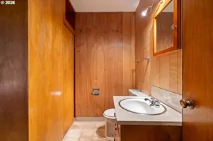 4922 SW Barnes Rd, Portland, OR 97221 - Photo 35
