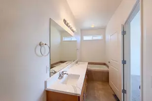 19015 SW Jessica Way, Beaverton, OR 97006 - Photo 5