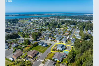 701 Prefontaine Dr, Coos Bay, OR 97420 - Photo 5