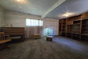 79404 Powerline Rd, Hermiston, OR 97838 - Photo 9