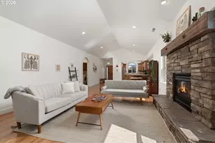 21302 Northeast Brooklyn Court, Bend, OR 97701 - Photo 47