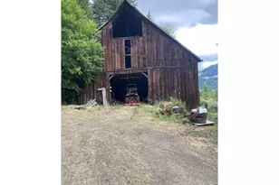 35009 Garoutte Rd, Cottage Grove, OR 97424 - Photo 3