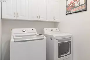 1839 S 57th St, Springfield, OR 97478 - Photo 29