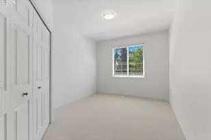 5914 SW Kruse Ridge Dr, Portland, OR 97219 - Photo 33