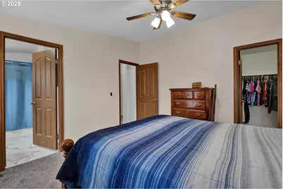 346 E 10th Pl, Junction City, OR 97448 - Photo 27