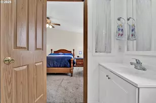 346 E 10th Pl, Junction City, OR 97448 - Photo 31