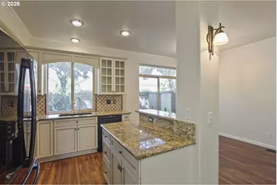 16129 SW Holland Ln, Sherwood, OR 97140 - Photo 9