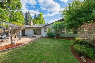 3389 Kevington Ave, Eugene, OR 97405 - Photo 45
