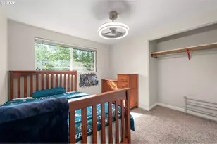 3389 Kevington Ave, Eugene, OR 97405 - Photo 29