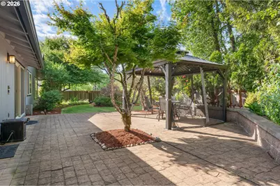 3389 Kevington Ave, Eugene, OR 97405 - Photo 41