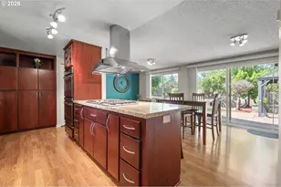 3389 Kevington Ave, Eugene, OR 97405 - Photo 13