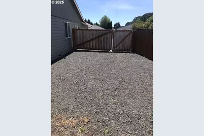 1066 SW Aspen Ln, Dallas, OR 97338 - Photo 7