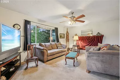 780 Idylwood Dr, Salem, OR 97302 - Photo 13