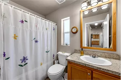 300 SW 7th Ave #905, Battle Ground, WA 98604 - Photo 25