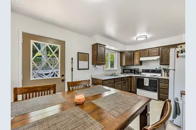 431 S Denver Ave, Astoria, OR 97103 - Photo 11