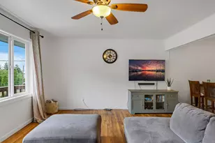 431 S Denver Ave, Astoria, OR 97103 - Photo 7
