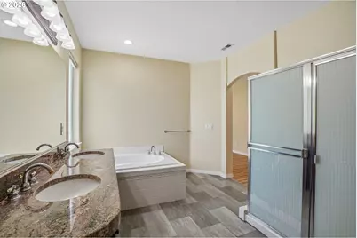 5392 NW Crady Ln, Portland, OR 97229 - Photo 23