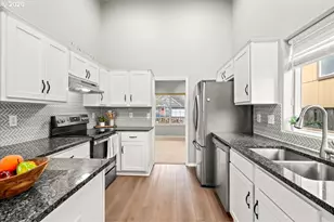 1636 Bonnie Ln, Forest Grove, OR 97116 - Photo 9