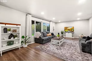 1636 Bonnie Ln, Forest Grove, OR 97116 - Photo 3