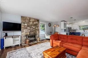 13165 NW Overton St, Portland, OR 97229 - Photo 13