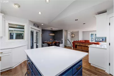 13165 NW Overton St, Portland, OR 97229 - Photo 11