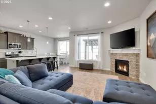 1149 S Walnut St, Canby, OR 97013 - Photo 11