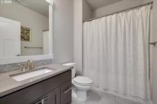 1149 S Walnut St, Canby, OR 97013 - Photo 3