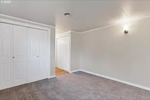 204 S 3rd St, Carlton, OR 97111 - Photo 29