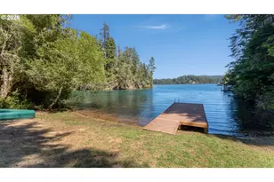 4976 Lake Dr, Florence, OR 97439 - Photo 3