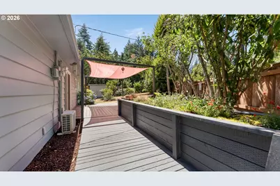 4976 Lake Dr, Florence, OR 97439 - Photo 29