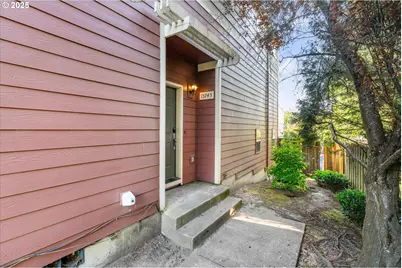 15745 NE Beech St, Portland, OR 97230 - Photo 5