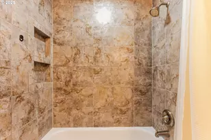 16825 SE Powell Blvd, Portland, OR 97236 - Photo 21
