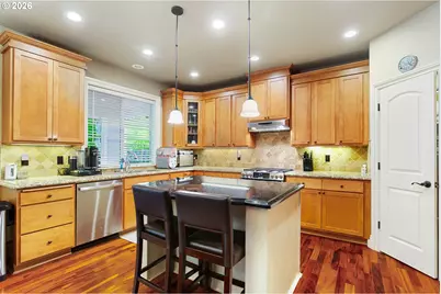 2787 SE Elliott Dr, Gresham, OR 97080 - Photo 13
