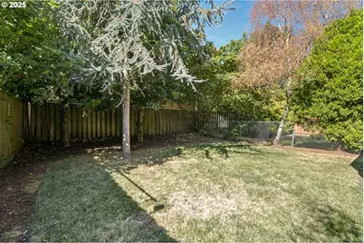 8917 N Haven Ave, Portland, OR 97203 - Photo 41