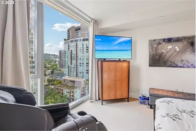 841 S Gaines St #1400, Portland, OR 97239 - Photo 15