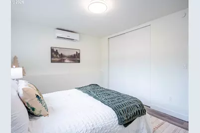 16927 NE Glisan St, Portland, OR 97230 - Photo 27