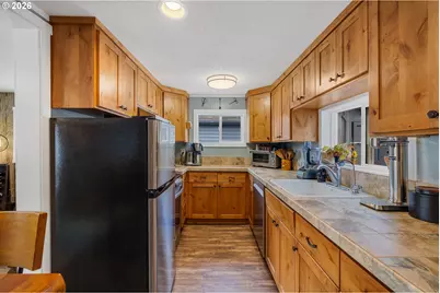 211 S 2nd Ave, Rockaway Beach, OR 97136 - Photo 13