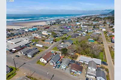 211 S 2nd Ave, Rockaway Beach, OR 97136 - Photo 43