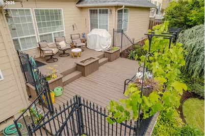 1371 Ranier Loop NW, Salem, OR 97304 - Photo 33