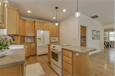 2507 Forge Dr, Forest Grove, OR 97116 - Photo 17