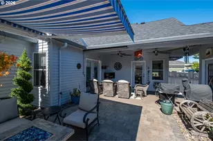 2672 Hazelnut Dr, Woodburn, OR 97071 - Photo 37