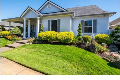 2672 Hazelnut Dr, Woodburn, OR 97071 - Photo 3