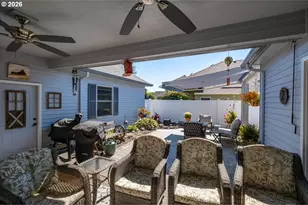 2672 Hazelnut Dr, Woodburn, OR 97071 - Photo 35