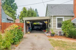 152 Clay St, Monmouth, OR 97361 - Photo 35