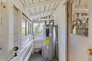 635 25th St, Myrtle Point, OR 97458 - Photo 33