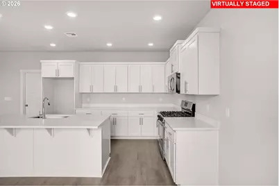 1109 Clemson St, Woodburn, OR 97071 - Photo 13