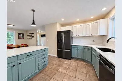 3293 Southview Dr, Eugene, OR 97405 - Photo 13