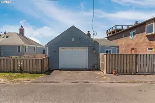 3885 NW Jetty Ave, Lincoln City, OR 97367 - Photo 37
