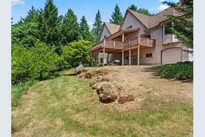 8801 SE Walnut Dr, Amity, OR 97101 - Photo 41